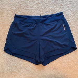 REI Co-Op Active Pursuits 4.5” shorts